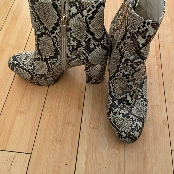 Faux Snake Skin Booties - Picture 2 of 4